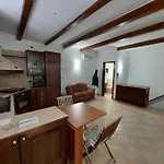 B&B Tina's House 바를레타